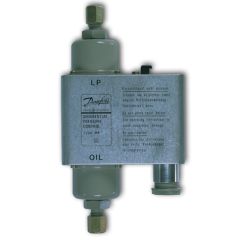 060B017166 MP 55 Oil Differential Pressure Switch